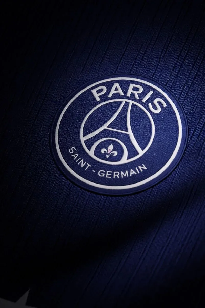 Áo đấu Paris Saint-Germain
